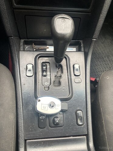 Mercedes C 220 2000, 355,896 km - 2.2 л - Bakı