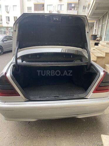 Mercedes C 220 2000, 355,896 km - 2.2 л - Bakı