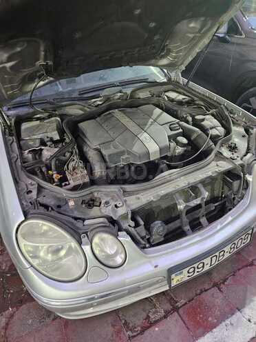 Mercedes E 240 2003, 315,500 km - 2.6 l - Bakı