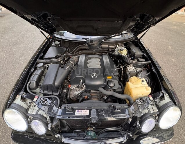 Mercedes E 320 2001, 247,167 km - 3.2 l - Masallı