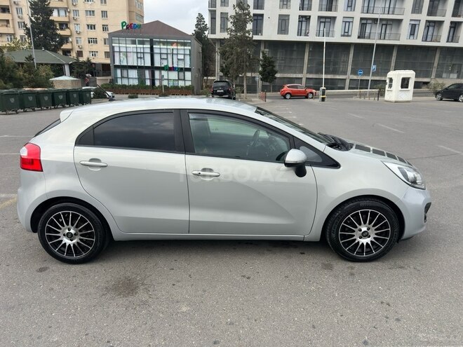 Kia Rio 2011, 315,000 km - 1.4 л - Bakı