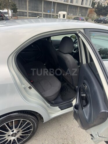 Kia Rio 2011, 315,000 km - 1.4 л - Bakı