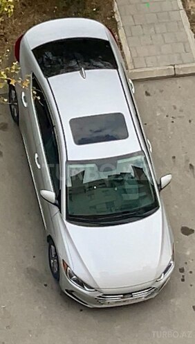 Hyundai Elantra 2017, 192,317 km - 2.0 l - Bakı