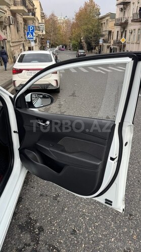 Hyundai Accent 2018, 167,000 km - 1.6 l - Bakı