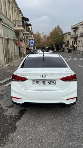 Hyundai Accent 2018, 167,000 km - 1.6 l - Bakı