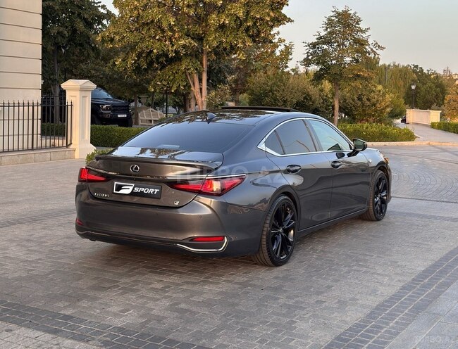 Lexus ES 300h 2022, 85,000 km - 2.5 l - Bakı
