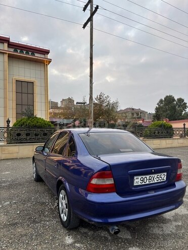 Opel Vectra 1996, 553,685 km - 1.6 l - Bakı