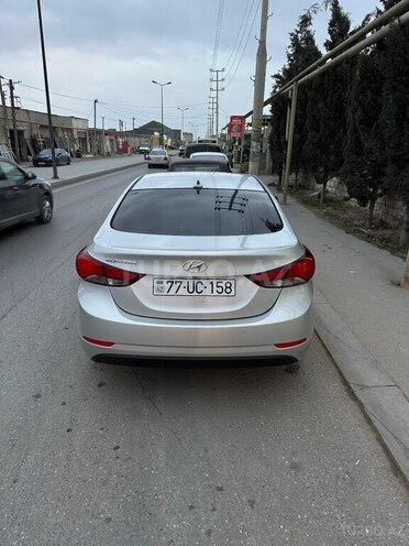 Hyundai Elantra 2015, 205,996 km - 1.8 l - Bakı