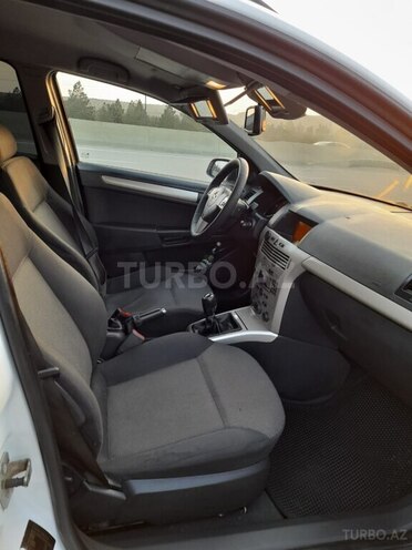 Opel Astra 2008, 267,003 km - 1.3 l - Qəbələ