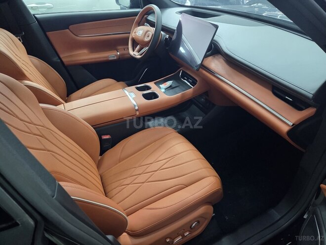 Changan Qiyuan Q07-8