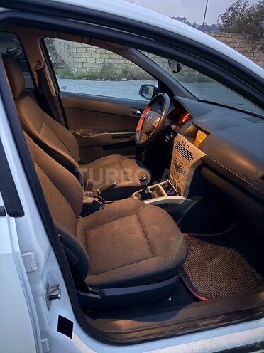 Opel Astra 2008, 280,000 km - 1.4 l - Bakı