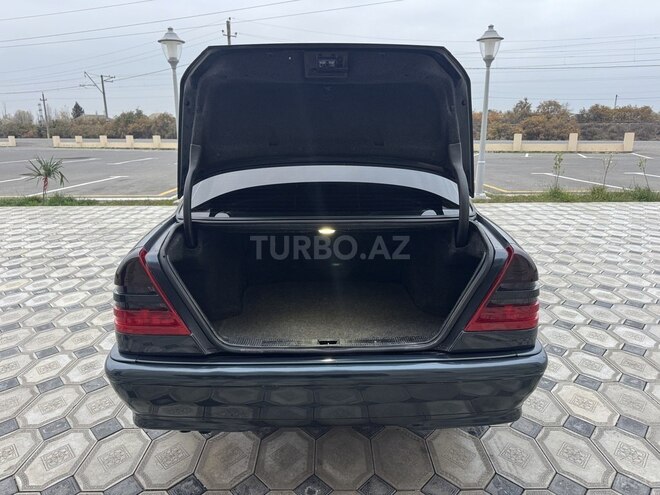 Mercedes C 200 1998, 316,000 km - 2.0 l - Saatlı