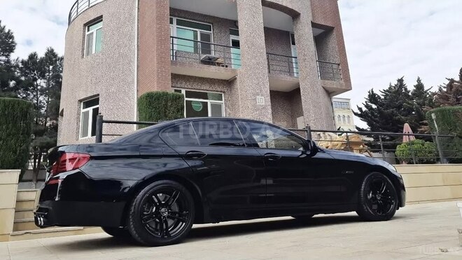 BMW 528-19