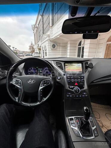 Hyundai Grandeur 2015, 244,000 km - 2.2 л - Bakı