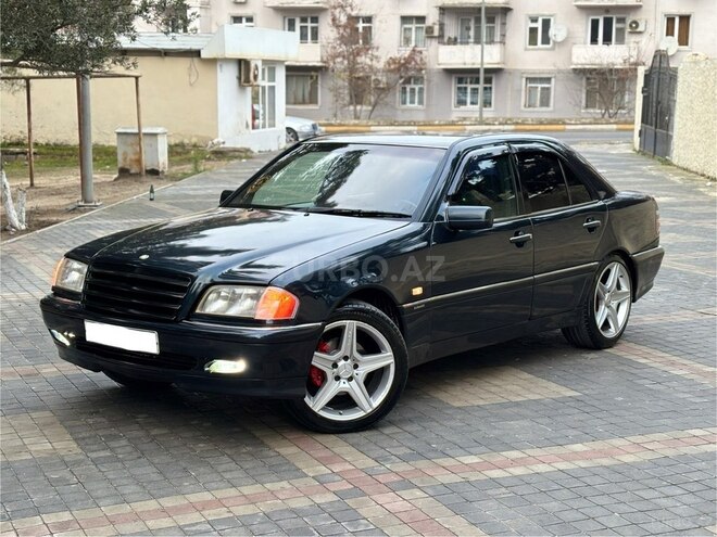 Mercedes C 240 1999, 214,800 km - 2.4 l - Bakı