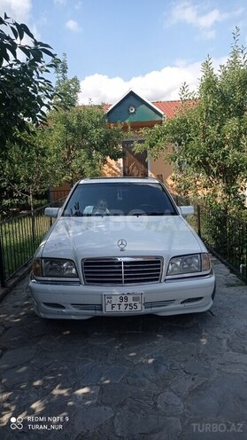 Mercedes C 230 1998, 300,000 km - 2.3 l - İmişli