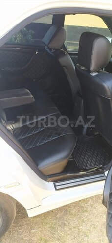 Mercedes C 230 1998, 300,000 km - 2.3 l - İmişli