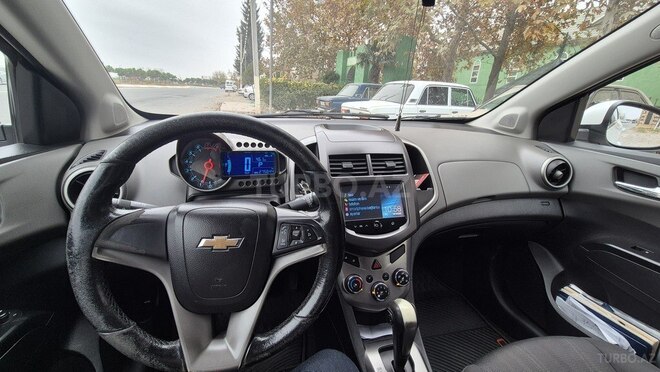 Chevrolet Aveo 2015, 275,000 km - 1.6 l - Beyləqan