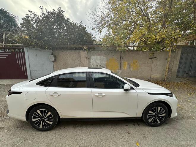 Changan Qiyuan A05 2025, 0 km - 1.5 l - Bakı