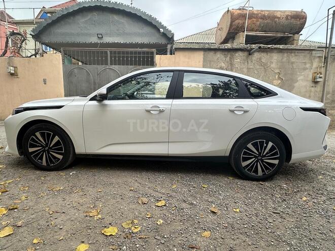Changan Qiyuan A05 2025, 0 km - 1.5 l - Bakı