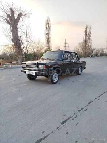 LADA (VAZ) 2107 2010, 132,000 km - 1.6 l - Qax