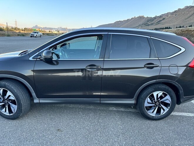 Honda CR-V-6