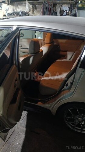 Nissan Tiida 2012, 105,000 km - 1.5 л - Bakı