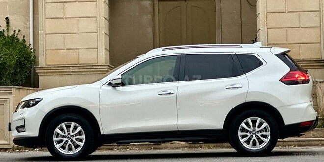 Nissan X-Trail 2019, 80,000 km - 2.0 l - Bakı