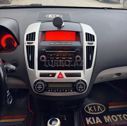 Kia Ceed 2007, 244,000 km - 1.6 л - Bakı