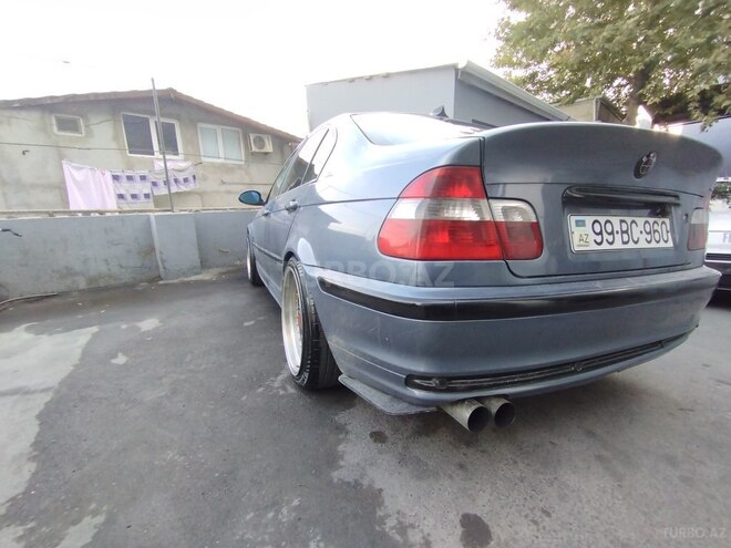 BMW 320-18