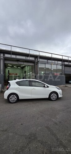 Toyota Aqua 2020, 91,000 km - 1.5 l - Bakı