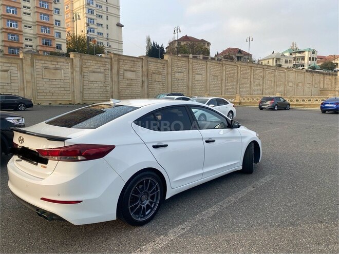 Hyundai Avante 2016, 150,000 km - 1.6 l - Bakı