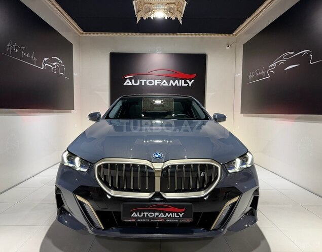 BMW i5-2
