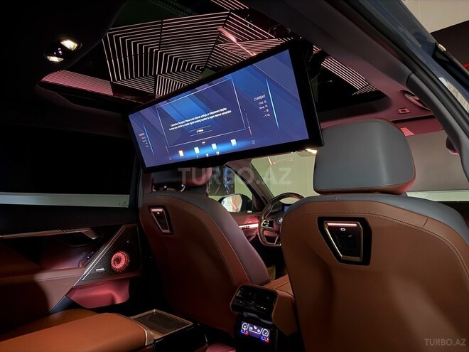 BMW i5-26