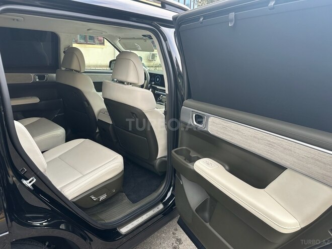 Hyundai Santa Fe-6
