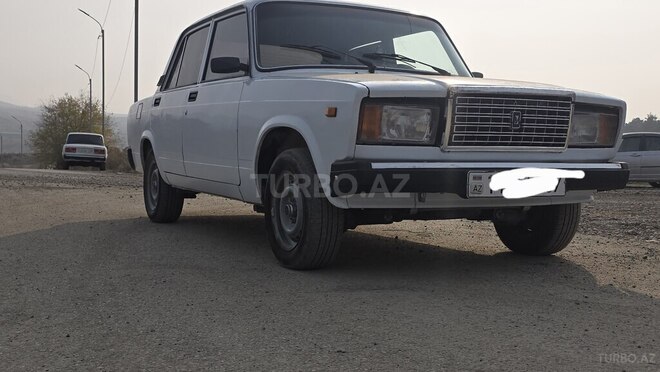LADA (VAZ) 2107 2005, 326,464 km - 1.6 л - 