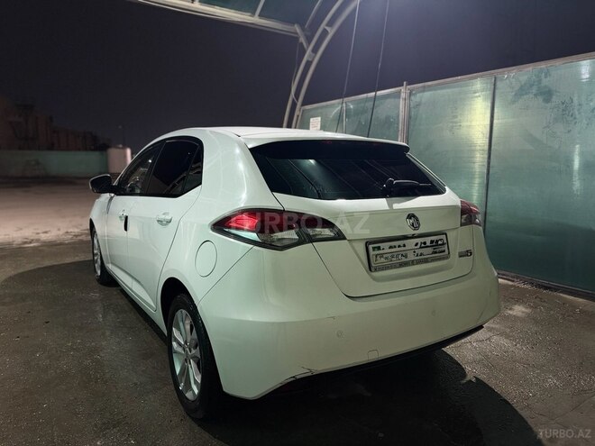 MG 5 2013, 160,000 km - 1.5 л - Bakı
