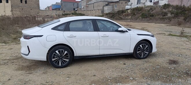 Changan Qiyuan A05 2025, 0 km - 1.5 l - Bakı