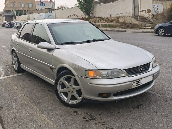Opel Vectra 2000, 330,000 km - 2.0 l - Bakı