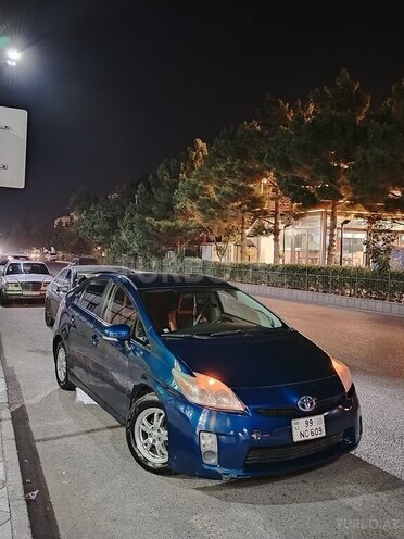 Toyota Prius 2011, 285,000 km - 1.8 l - Sumqayıt