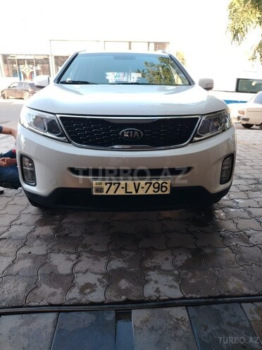 Kia Sorento 2014, 180,000 km - 2.2 l - Qazax
