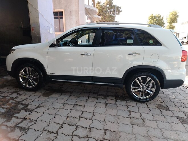 Kia Sorento 2014, 180,000 km - 2.2 l - Qazax
