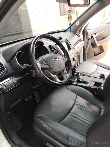 Kia Sorento 2014, 180,000 km - 2.2 l - Qazax