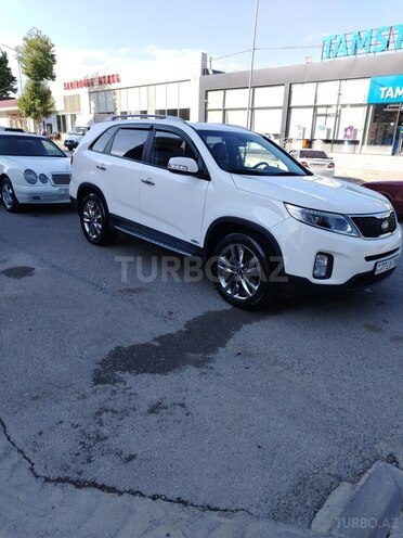 Kia Sorento 2014, 180,000 km - 2.2 l - Qazax