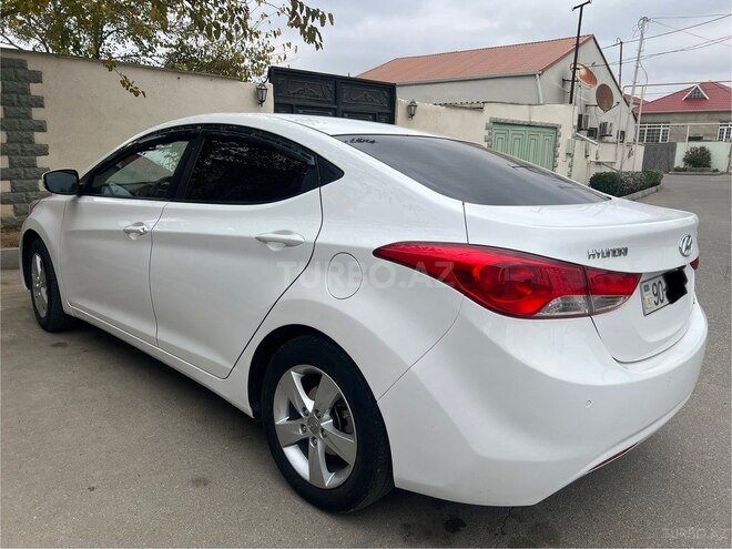 Hyundai Elantra 2013, 227,000 km - 1.8 л - Bakı