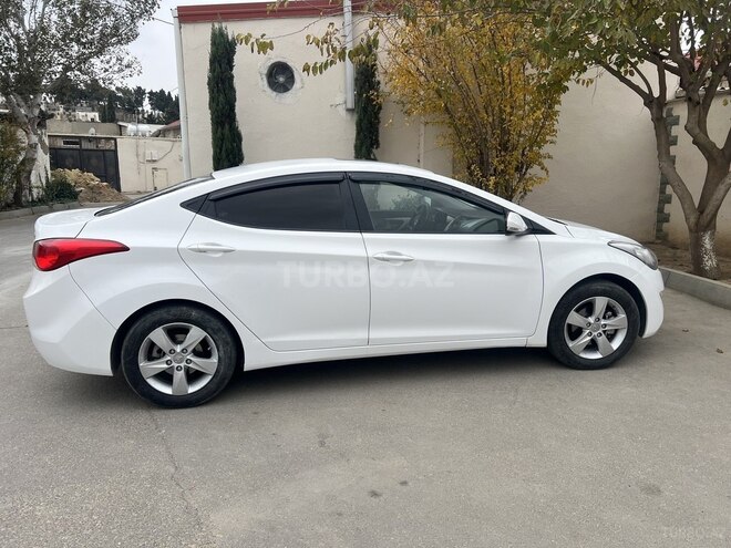 Hyundai Elantra 2013, 227,000 km - 1.8 л - Bakı