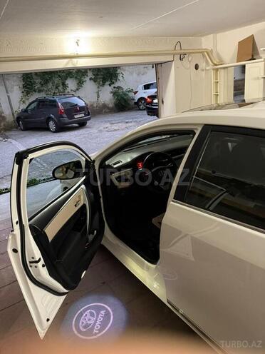 Toyota Corolla 2014, 105,000 km - 2.0 l - Bakı