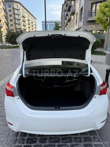Toyota Corolla 2014, 105,000 km - 2.0 l - Bakı