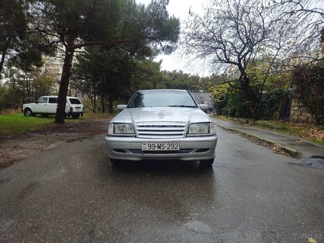 Mercedes C 180 1997, 350,000 km - 1.8 л - Bakı