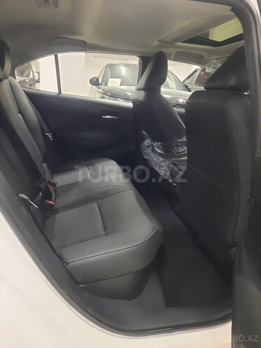 Toyota Corolla-16